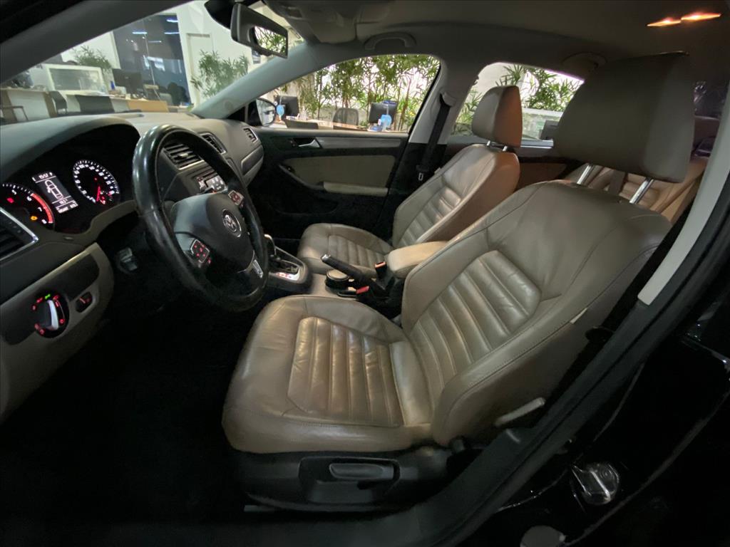 JETTA 2.0 TSI HIGHLINE 200CV GASOLINA 4P TIPTRONIC