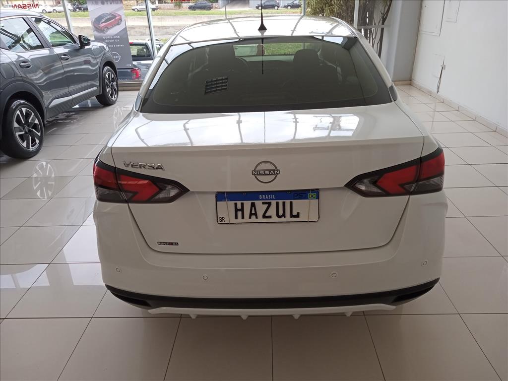 VERSA 1.6 16V FLEX ADVANCE XTRONIC1 VERSA 1.6 16V FLEX ADVANCE XTRONIC1