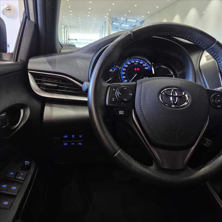 YARIS 1.5 16V FLEX XS MULTIDRIVE11