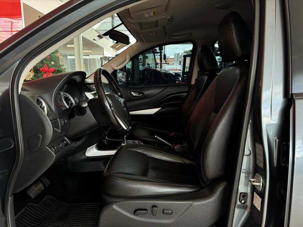 Nissan-FRONTIER-2.3 16V TURBO DIESEL X-GEAR EDITION CD 4X4 AUTOMÁTICO