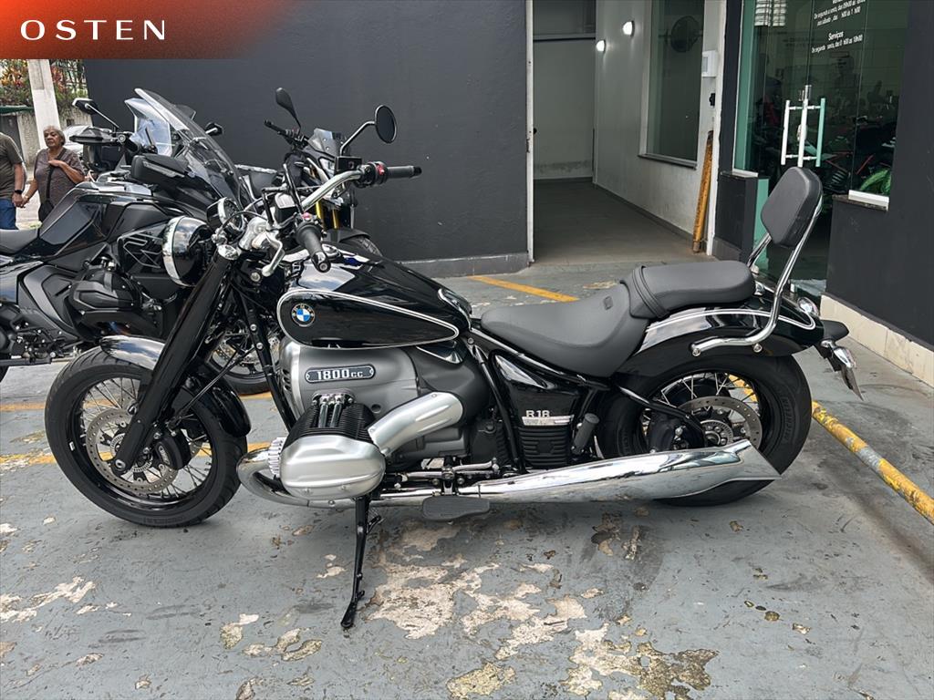 BMW Motorrad-R-18