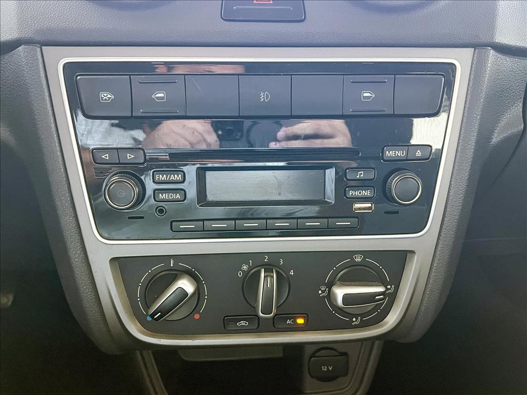 VOYAGE 1.6 MI 8V FLEX 4P MANUAL