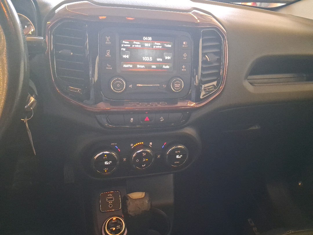 TORO 1.8 16V EVO FLEX FREEDOM AT68