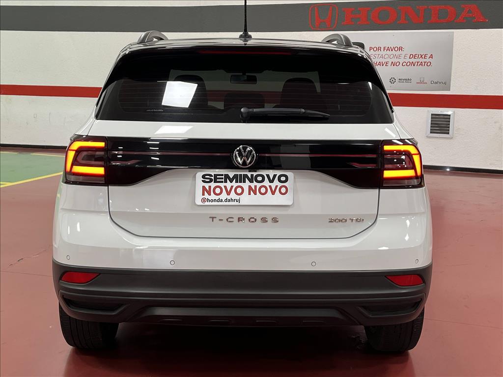 T-CROSS 1.0 200 TSI TOTAL FLEX COMFORTLINE AUTOMÁTICO4