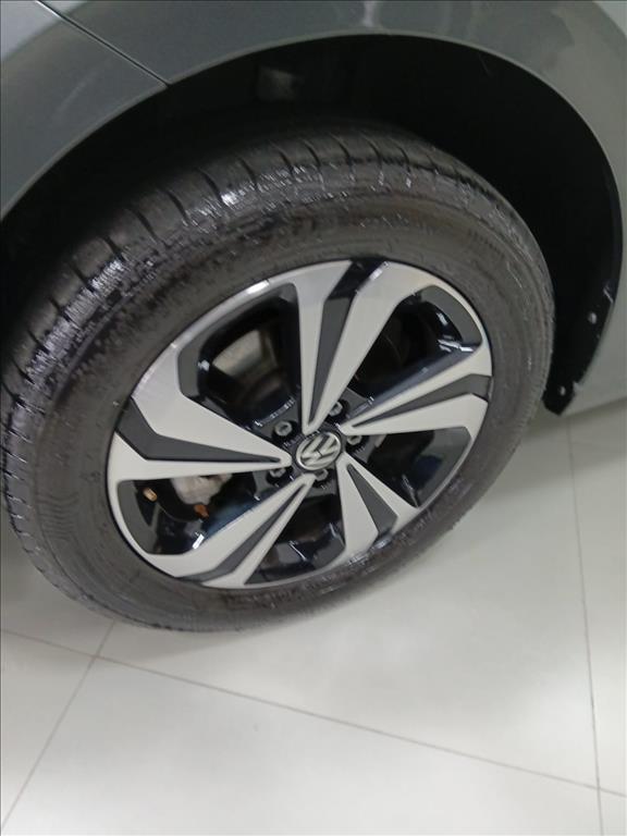 VIRTUS 1.0 200 TSI COMFORTLINE AUTOMÁTICO14