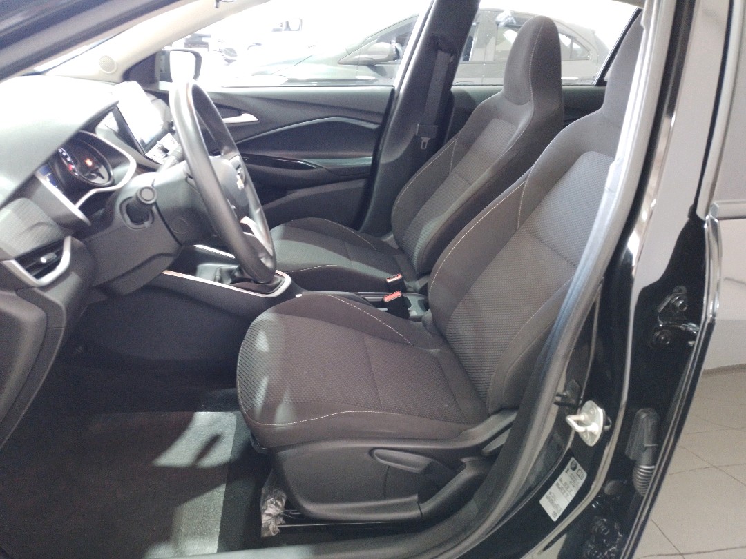 GM - Chevrolet-ONIX-1.0 FLEX LT MANUAL