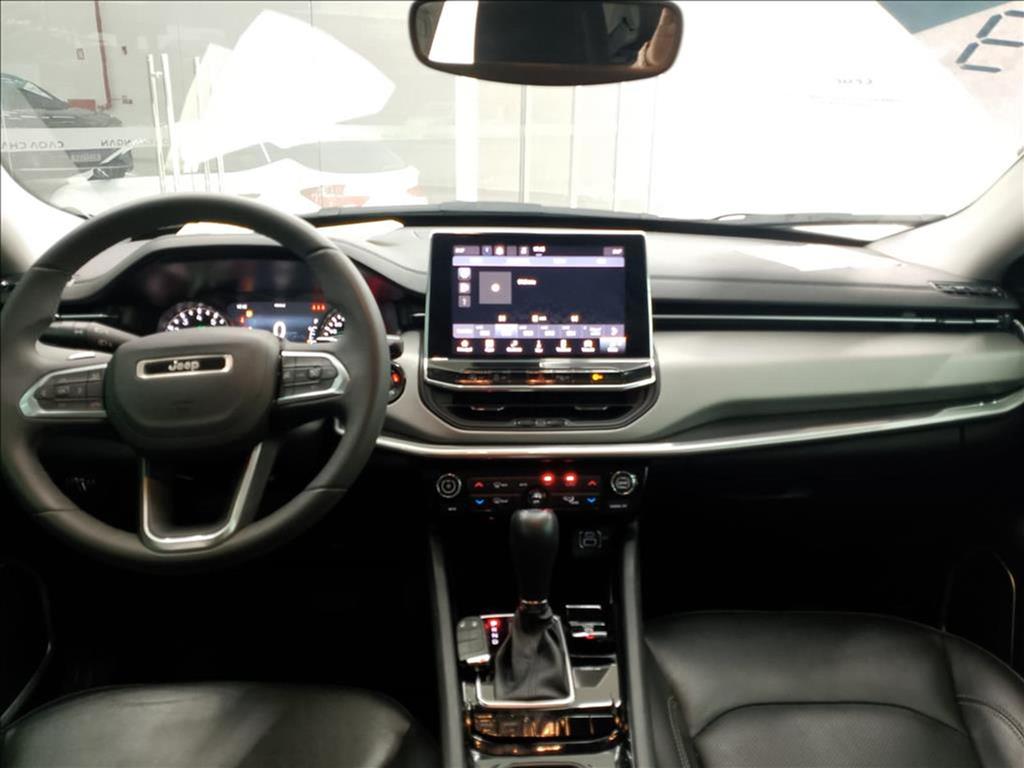 Jeep-COMPASS-1.3 T270 TURBO FLEX LONGITUDE AT6