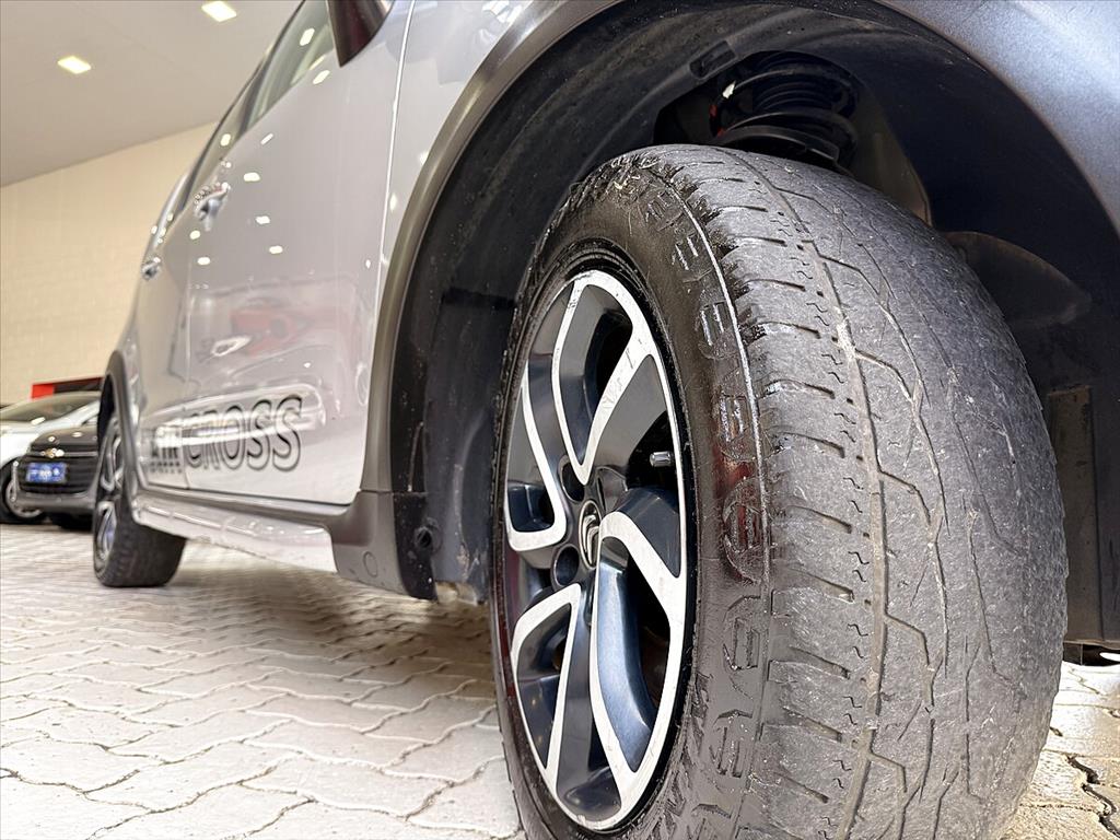 Citroën C3 - 1.6 EXCLUSIVE 16V FLEX 4P MANUAL