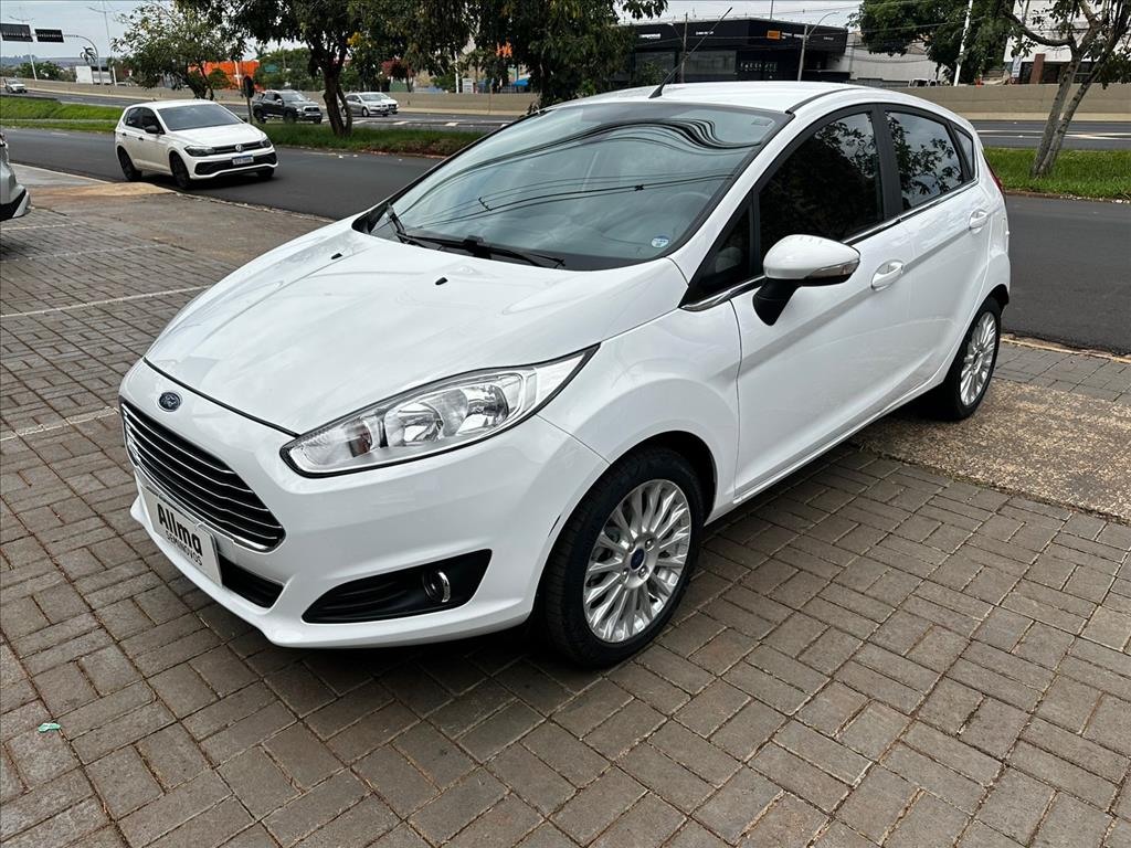 FIESTA 1.6 TITANIUM HATCH 16V FLEX 4P POWERSHIFT7