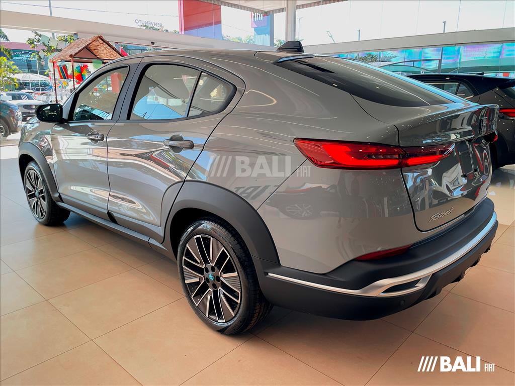 FASTBACK 1.0 TURBO 200 HYBRID AUDACE CVT4