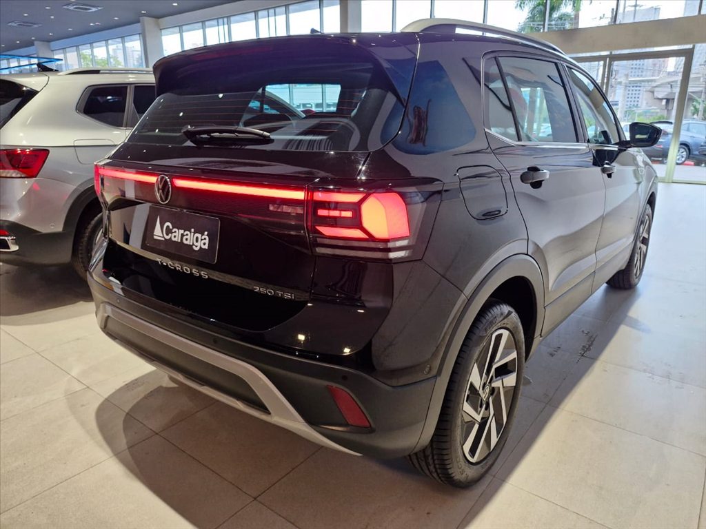 T-CROSS 1.4 250 TSI TOTAL FLEX HIGHLINE AUTOMÁTICO5