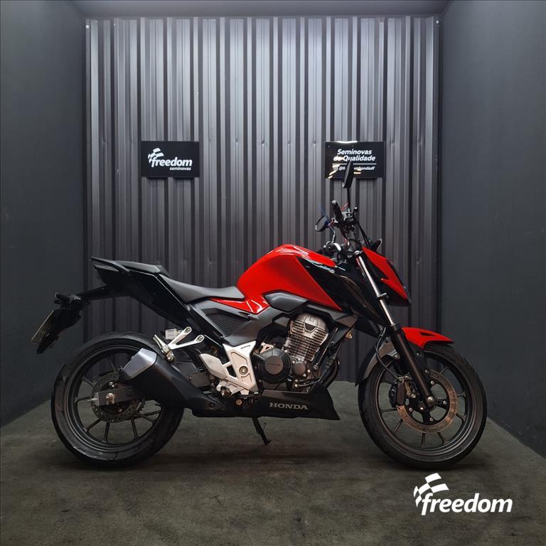 Moto HONDA do modelo CB 300F TWISTER ABS 2023/2023