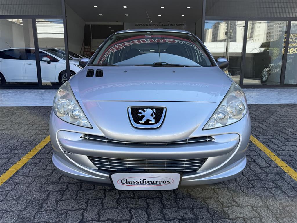 Peugeot 207 - 1.4 XR 8V FLEX 4P MANUAL