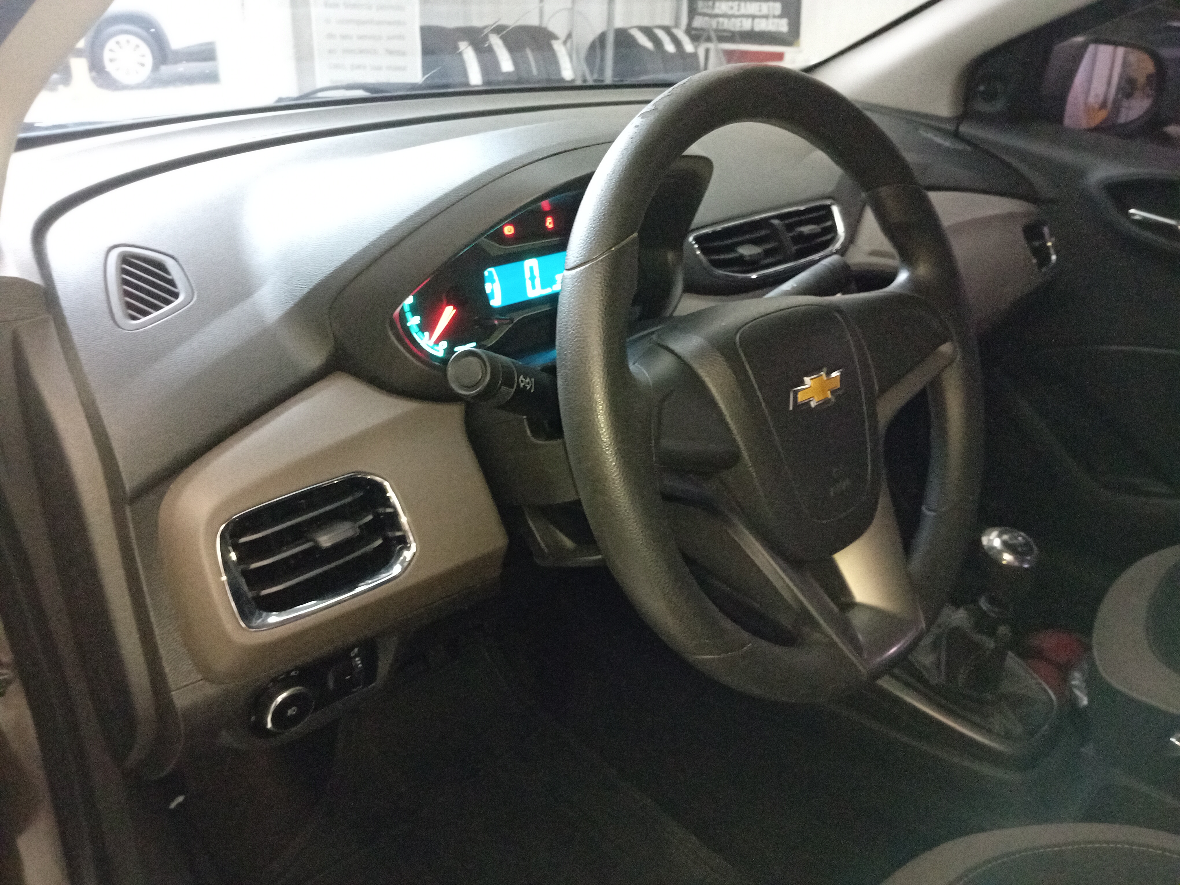 PRISMA 1.0 MPFI LT 8V FLEX 4P MANUAL6