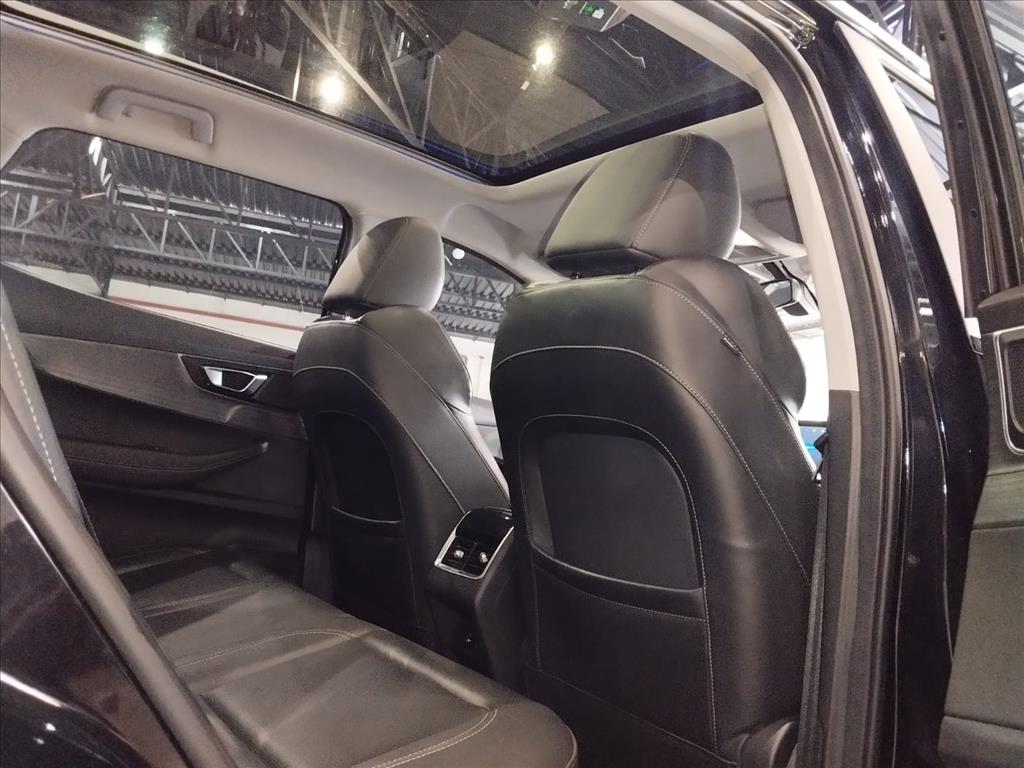 TIGGO 5X PRO 1.5 TCI FLEX HYBRID CVT14