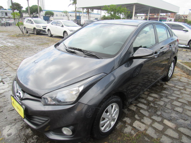 HB20S 1.6 COMFORT STYLE 16V FLEX 4P AUTOMÁTICO