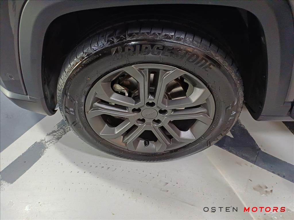 Jeep-COMMANDER-1.3 T270 TURBO FLEX LONGITUDE AT6