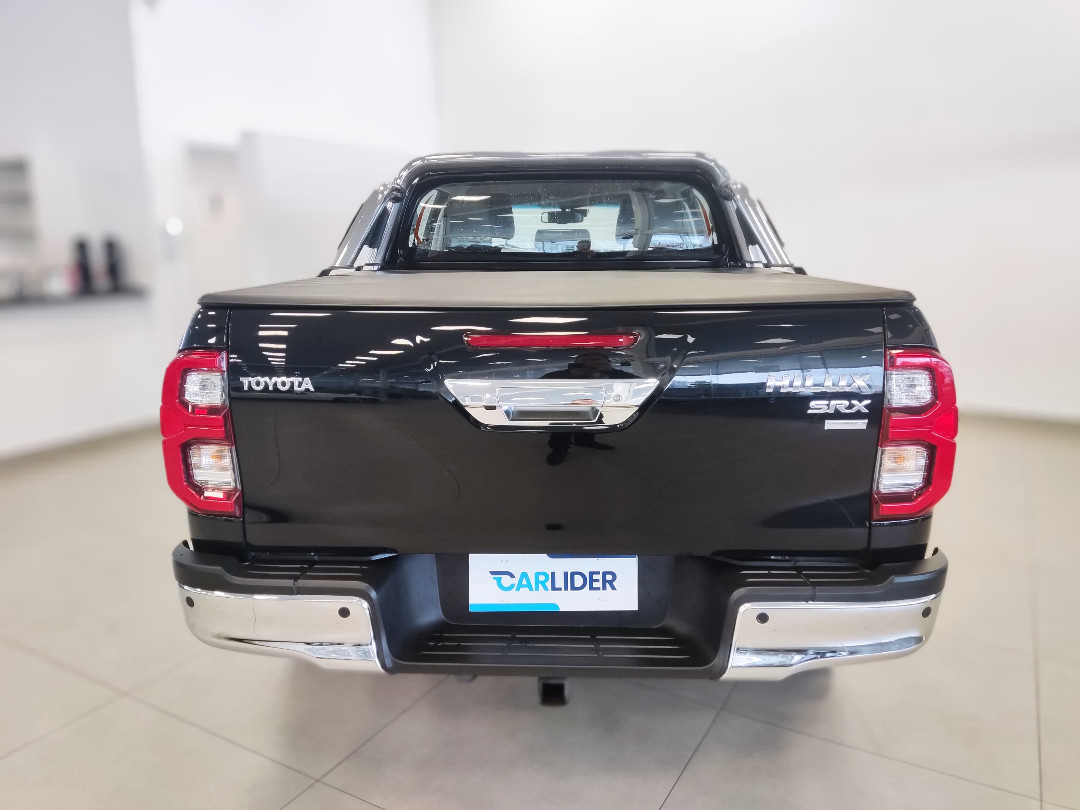 HILUX 2.8 D-4D TURBO DIESEL CD SRX 4X4 AUTOMÁTICO
