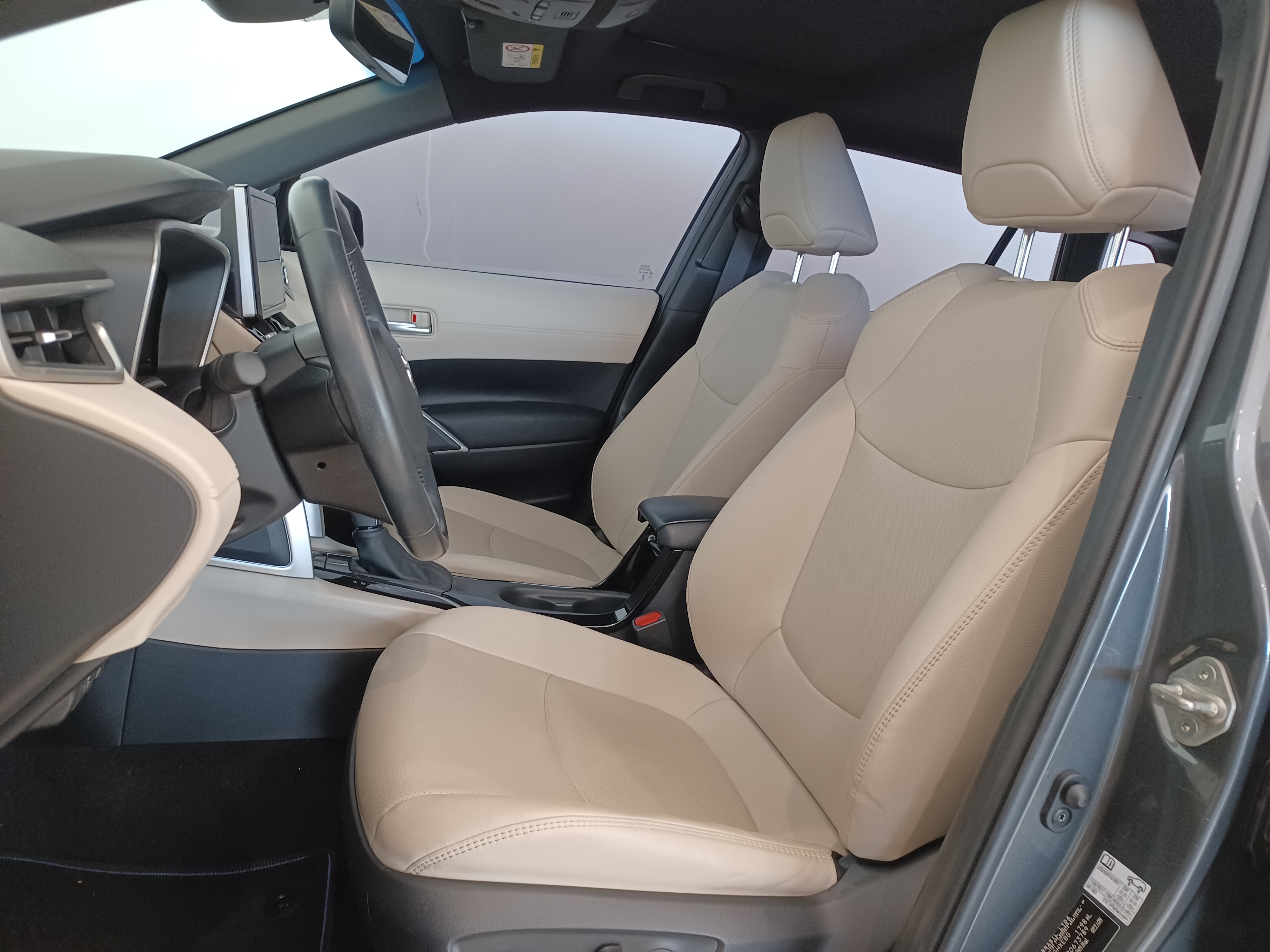 Toyota-COROLLA CROSS-1.8 VVT-I HYBRID FLEX XRX CVT