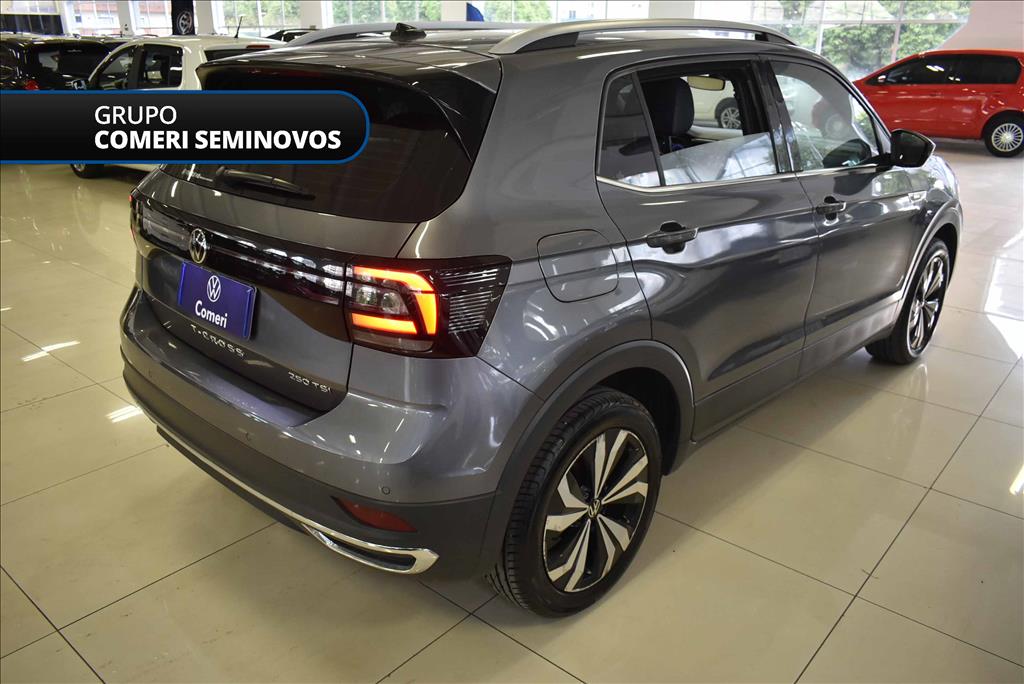 T-CROSS 1.4 250 TSI TOTAL FLEX HIGHLINE AUTOMÁTICO1 T-CROSS 1.4 250 TSI TOTAL FLEX HIGHLINE AUTOMÁTICO1