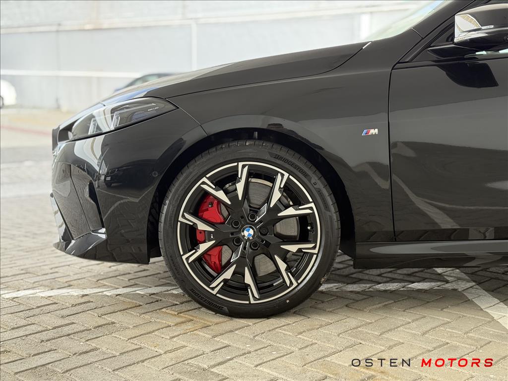 BMW-M235i-2.0 16V TURBO GASOLINA XDRIVE GRAN COUPÉ STEPTRONIC