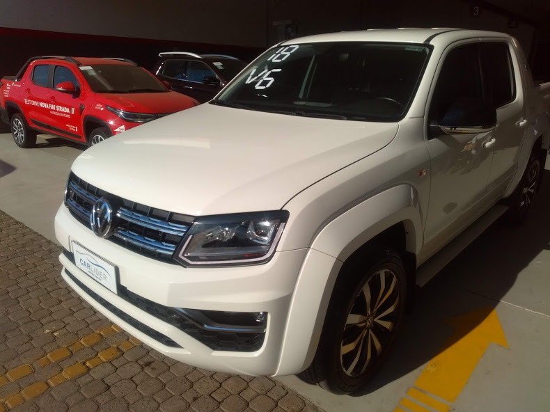 AMAROK 3.0 V6 TDI DIESEL HIGHLINE EXTREME CD 4MOTION AUTOMÁTICO AMAROK 3.0 V6 TDI DIESEL HIGHLINE EXTREME CD 4MOTION AUTOMÁTICO
