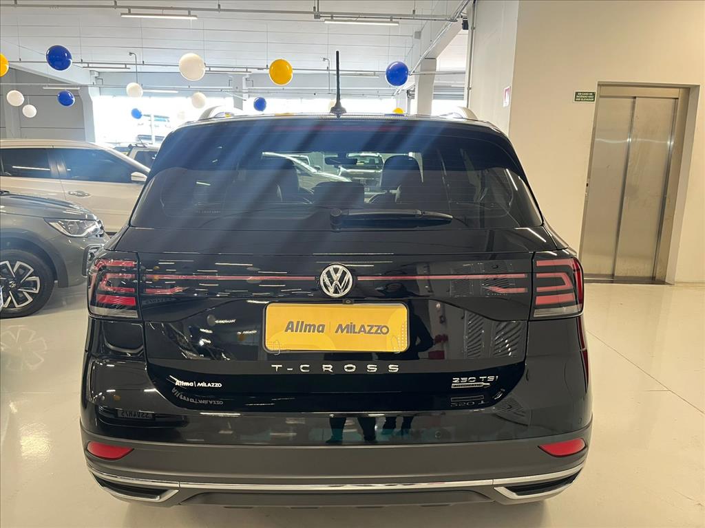 T-CROSS 1.4 250 TSI TOTAL FLEX HIGHLINE AUTOMÁTICO4