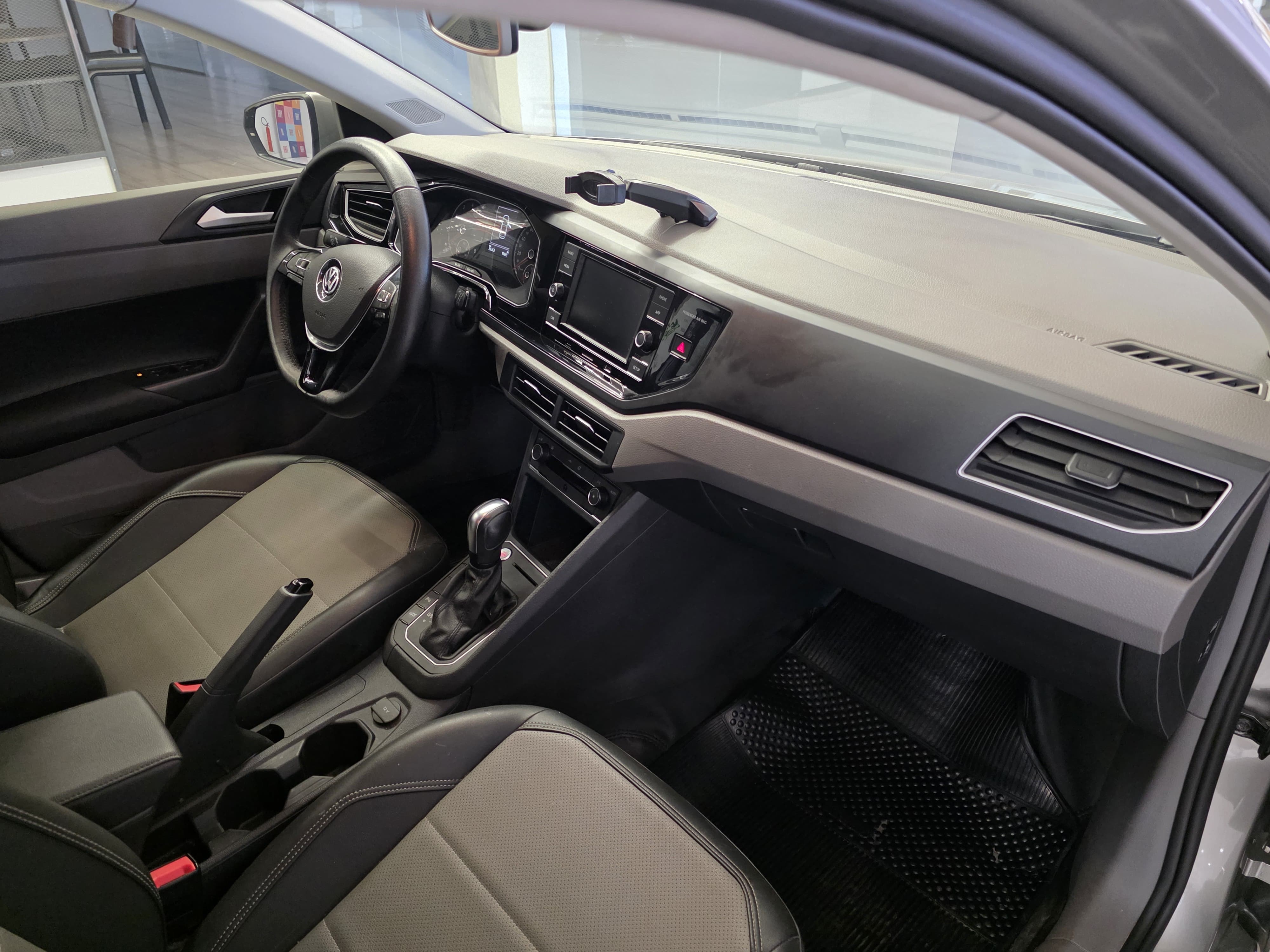 POLO 1.0 200 TSI COMFORTLINE AUTOMÁTICO8
