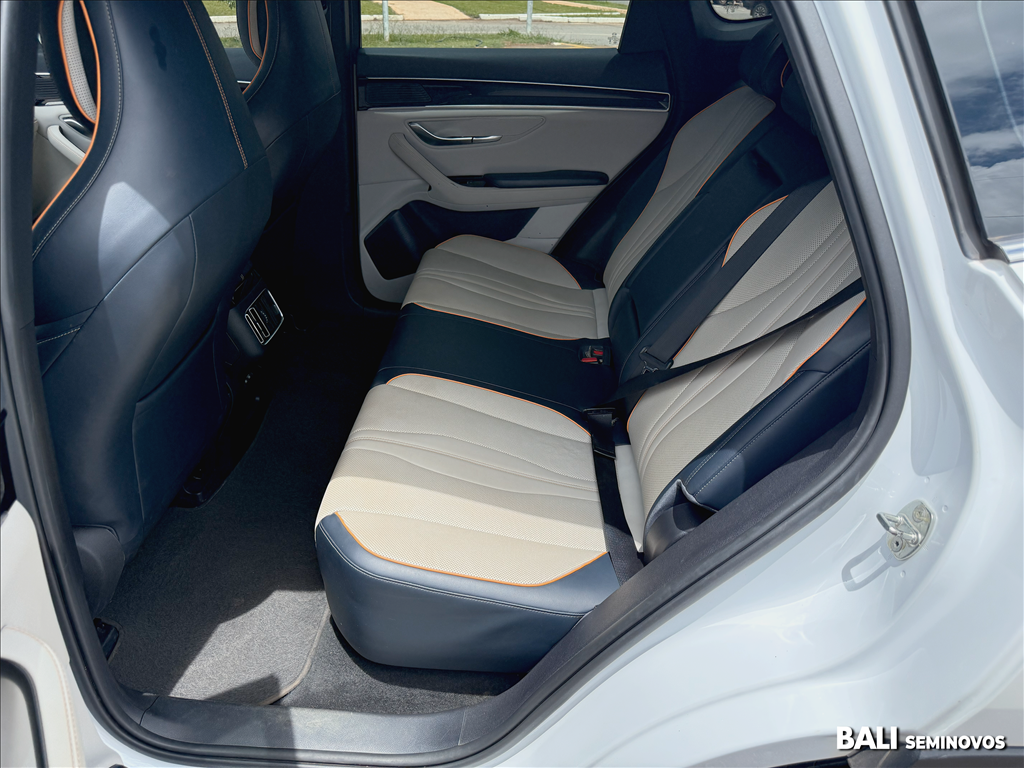 SONG PLUS 1.5 DM-I HÍBRIDO AUTOMÁTICO13