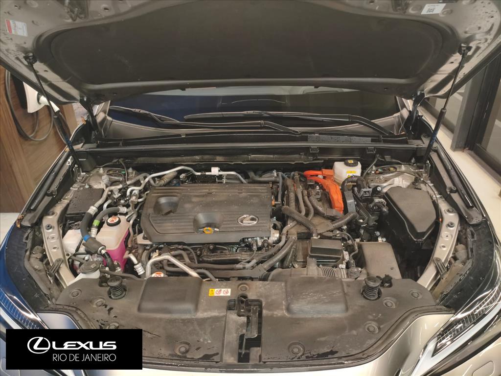 NX 450h+ 2.5 PHEV AWD CVT7