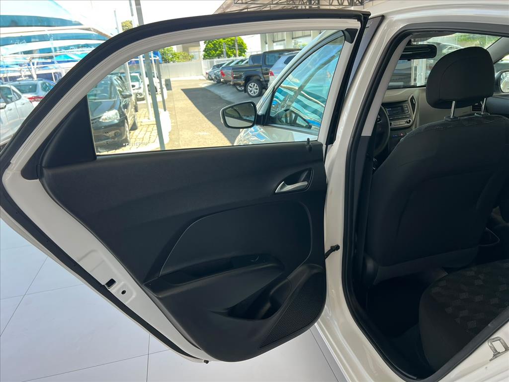 HB20 1.6 COMFORT PLUS 16V FLEX 4P AUTOMÁTICO17