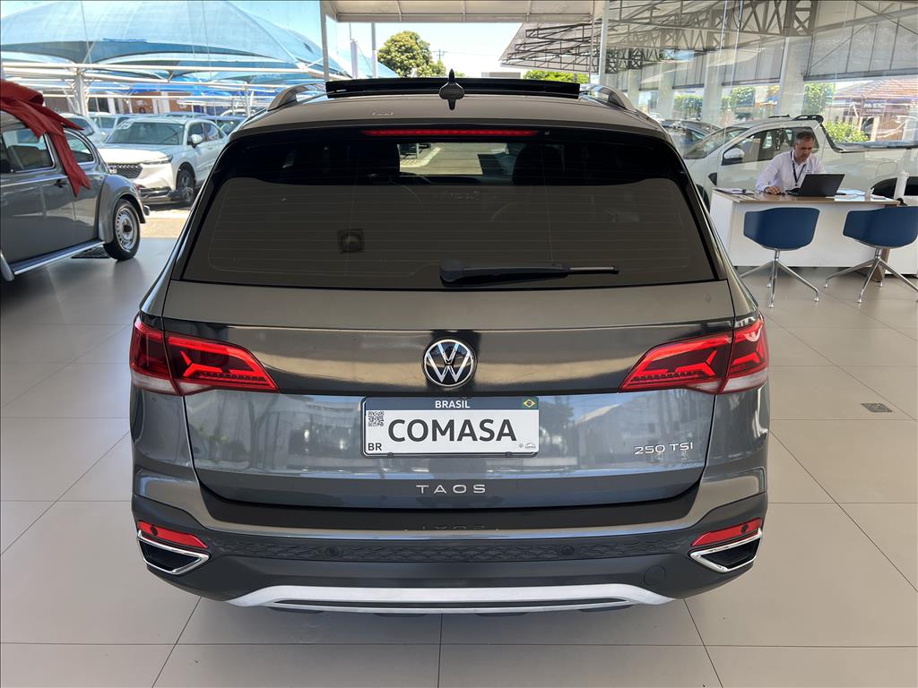 TAOS 1.4 250 TSI TOTAL FLEX HIGHLINE AUTOMÁTICO6