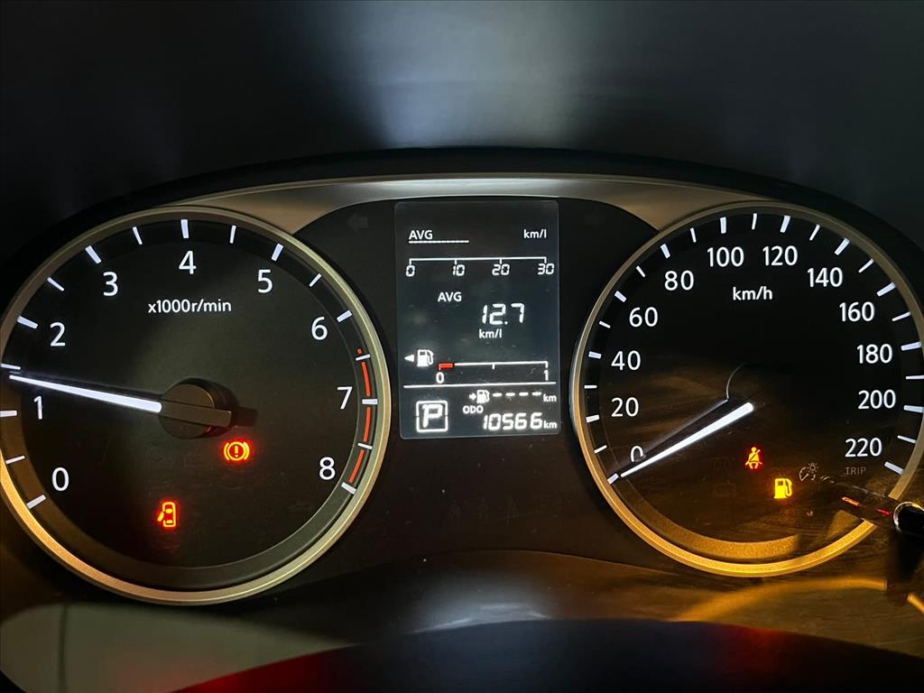 KICKS PLAY 1.6 16V FLEXSTART SENSE XTRONIC6
