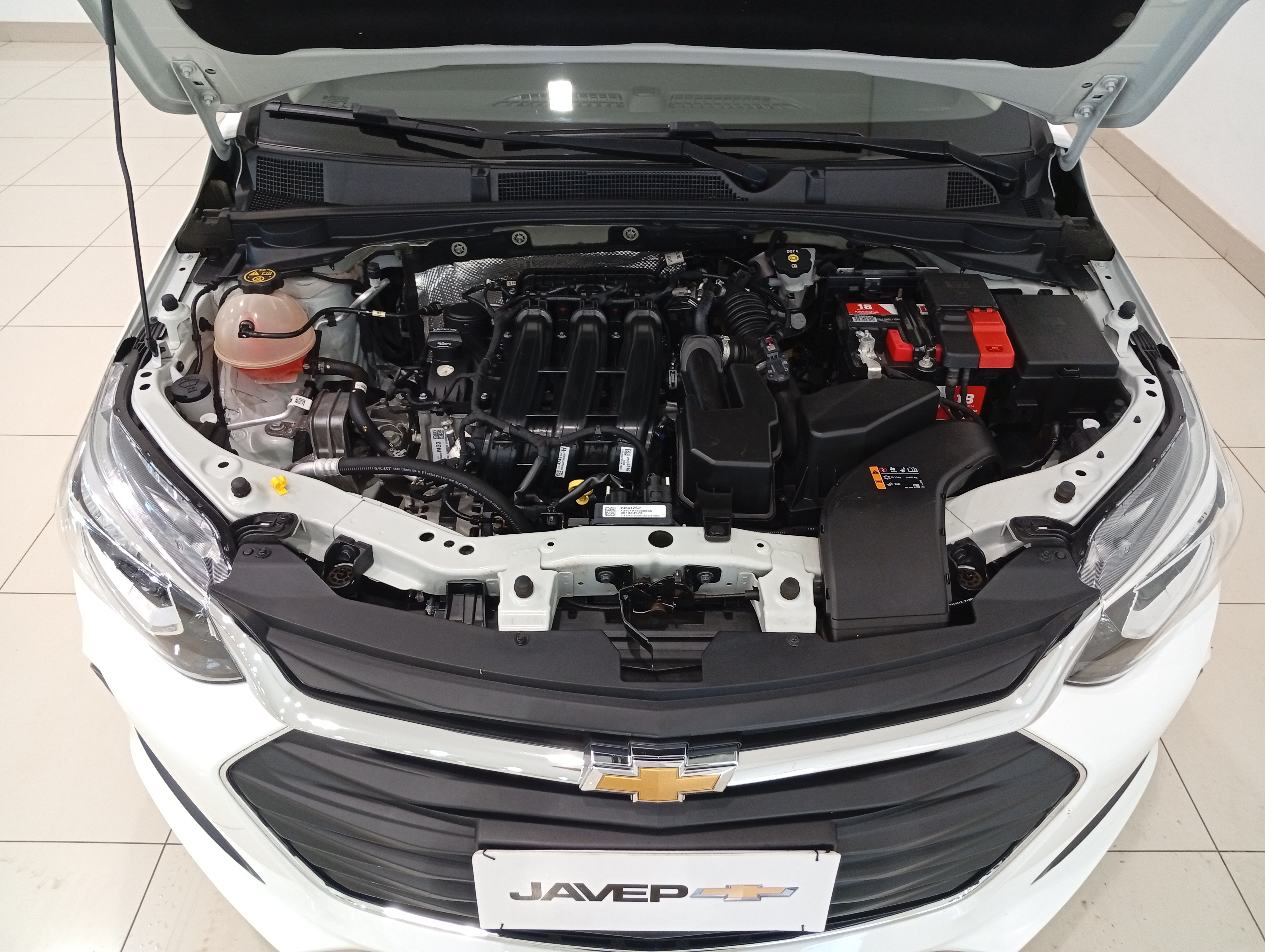 Chevrolet Onix Plus 1.0 Flex LT Manual - foto 2