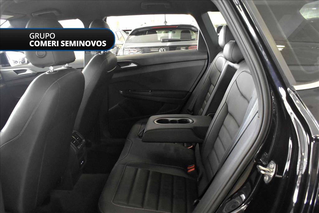 TAOS 1.4 250 TSI TOTAL FLEX HIGHLINE AUTOMÁTICO17