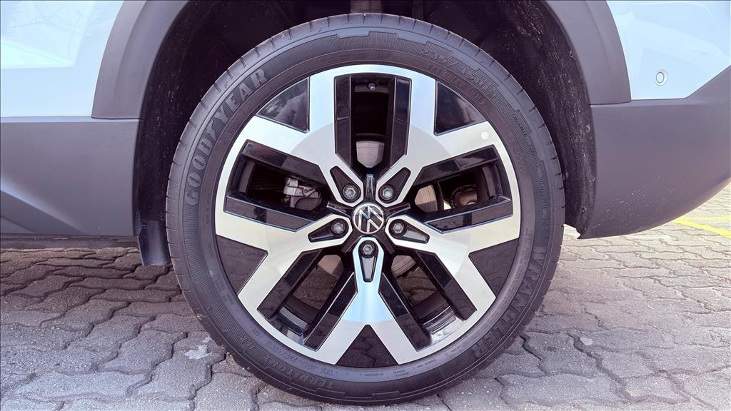 TAOS 1.4 250 TSI TOTAL FLEX HIGHLINE AUTOMÁTICO19
