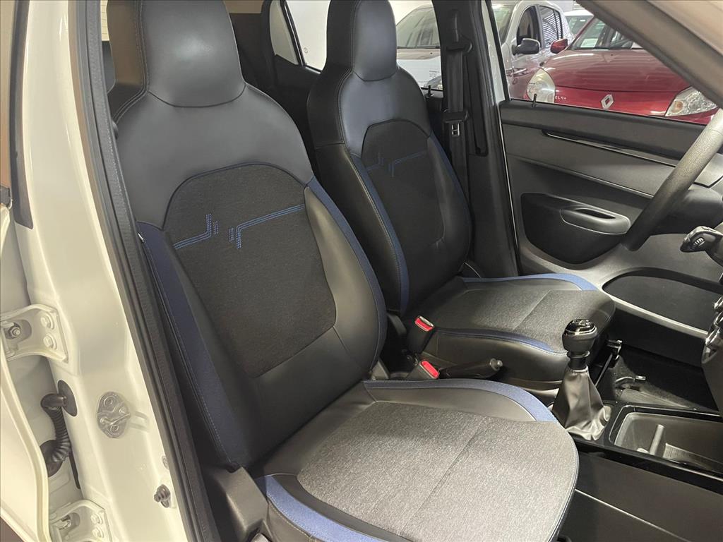 KWID 1.0 12V SCE FLEX INTENSE MANUAL15