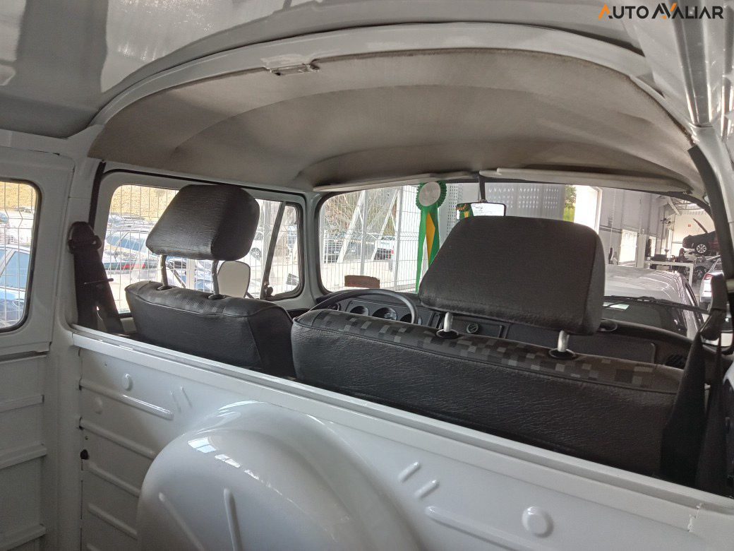 KOMBI 1.6 STD 8V GASOLINA 3P MANUAL16