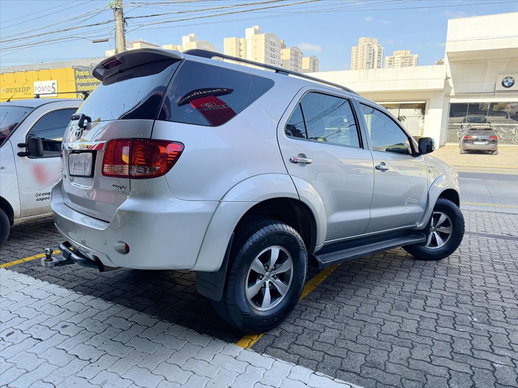 Toyota Hilux Sw4 - 3.0 SRV 4X4 16V TURBO INTERCOOLER DIESEL 4P AUTOMÁTICO