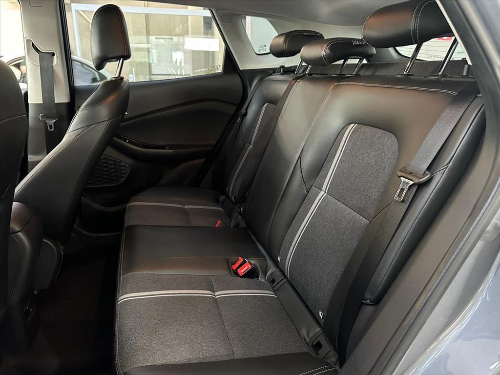 TRACKER 1.0 TURBO FLEX LTZ AUTOMÁTICO8