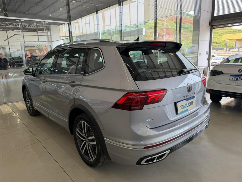 TIGUAN 2.0 300 TSI GASOLINA ALLSPACE R-LINE AUTOMÁTICO4