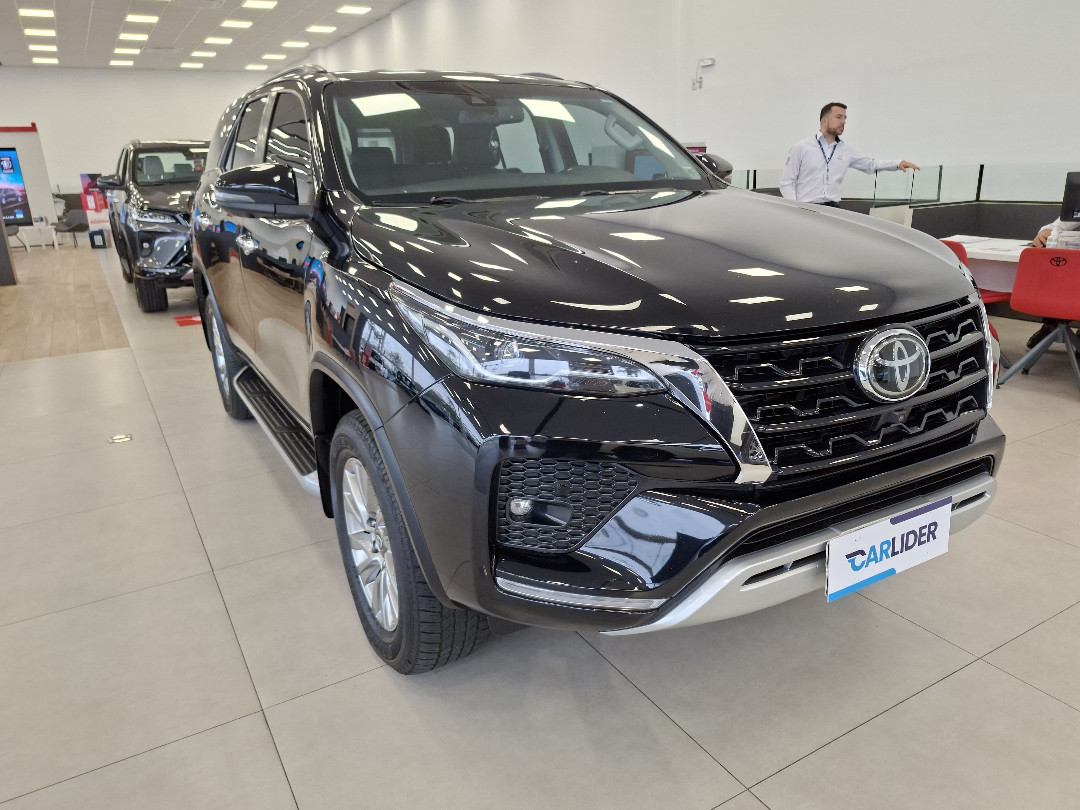 HILUX SW4 2.8 D-4D TURBO DIESEL SRX 4X4 AUTOMÁTICO5