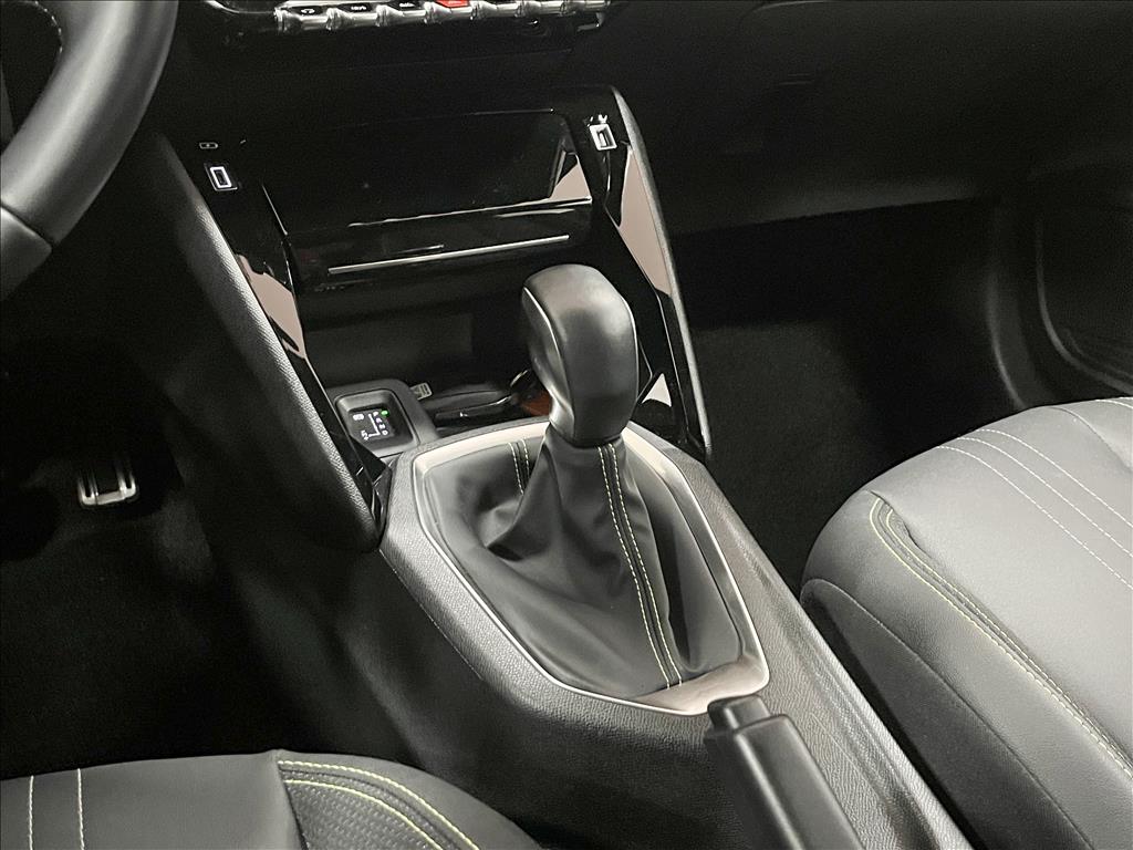 208 1.0 TURBO 200 FLEX GT CVT8