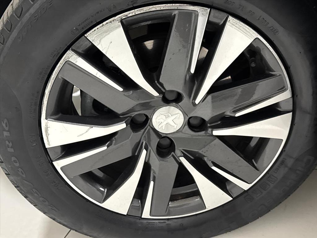 Peugeot-2008-1.6 16V THP FLEX GRIFFE 4P AUTOMÁTICO