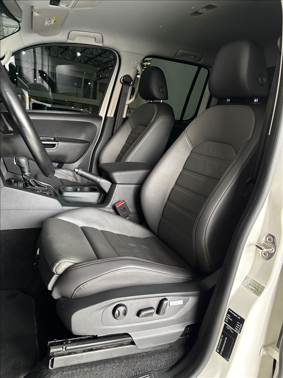 VOLKSWAGEN AMAROK 2.0 HIGHLINE 4X4 CD 16V TURBO INTERCOOLER DIESEL 4P AUTOMÁTICO-8 - Paraná Veículos Campinas - Veículos novos e seminovos com qualidade e procedência - 0
