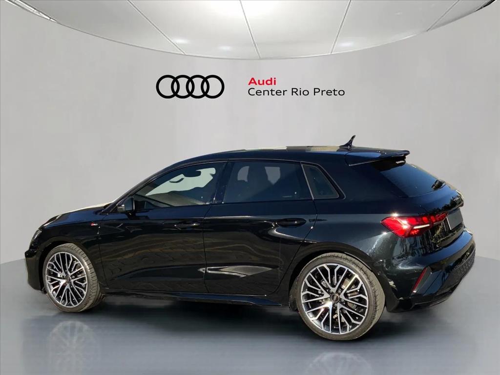 Audi-A3-2.0 40 TFSI GASOLINA SPORTBACK PERFORMANCE BLACK S-TRONIC