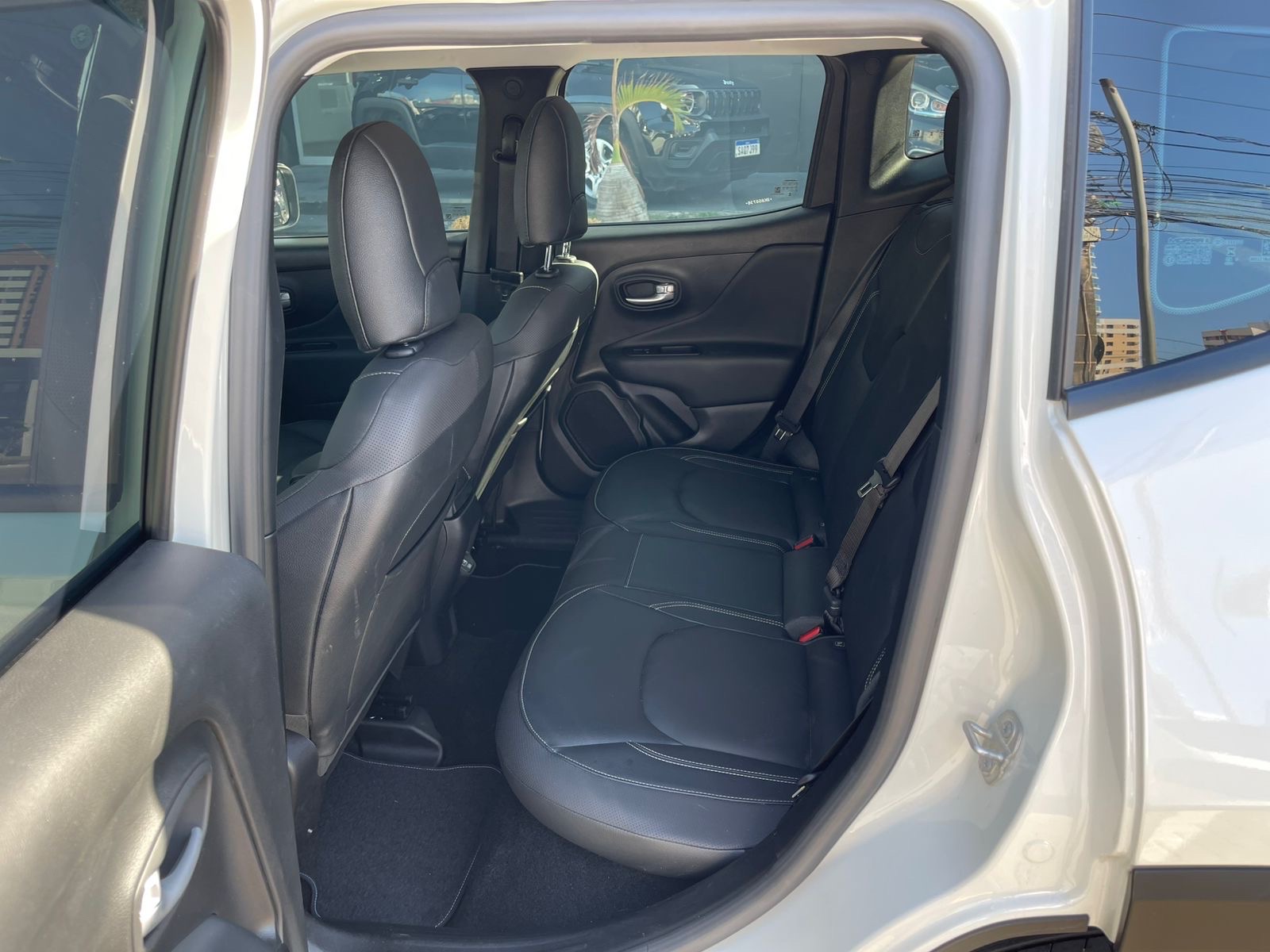 Jeep-RENEGADE-1.3 T270 TURBO FLEX LONGITUDE AT6