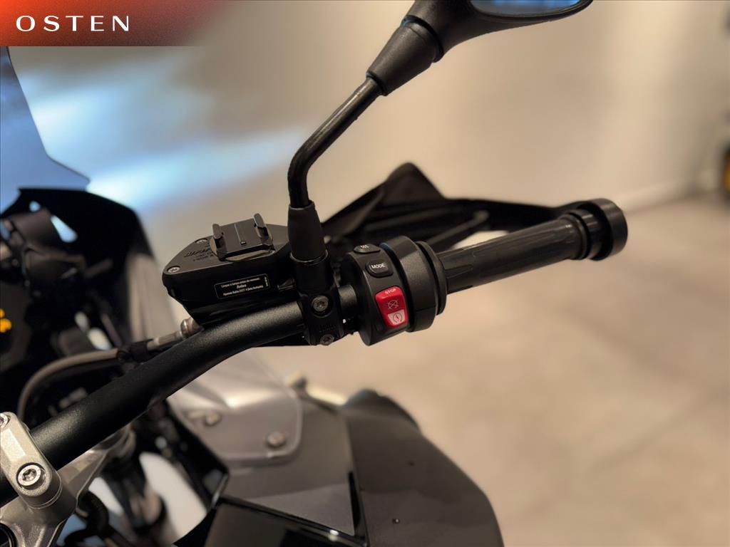BMW Motorrad-R-1250 GS ADVENTURE TRIPLE BLACK