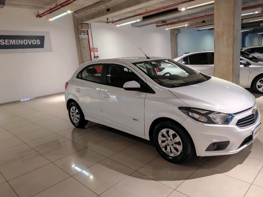 GM - Chevrolet-ONIX-1.4 MPFI LT 8V FLEX 4P AUTOMÁTICO