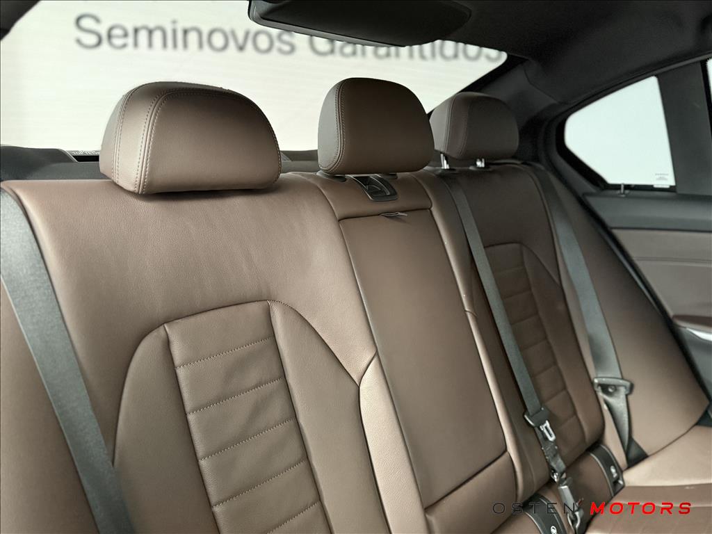 BMW-320i-2.0 16V TURBO FLEX M SPORT AUTOMÁTICO